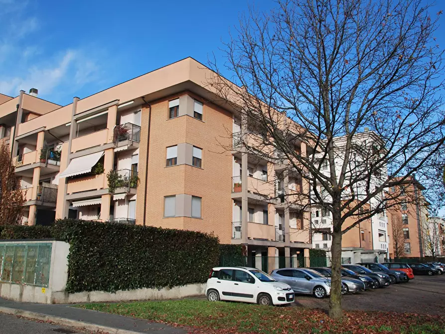 Immagine 26 di Appartamento in vendita  in VIA ABRUZZI a Legnano