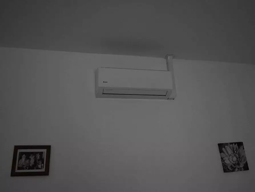 Immagine 23 di Appartamento in vendita  in via Milano a Arona