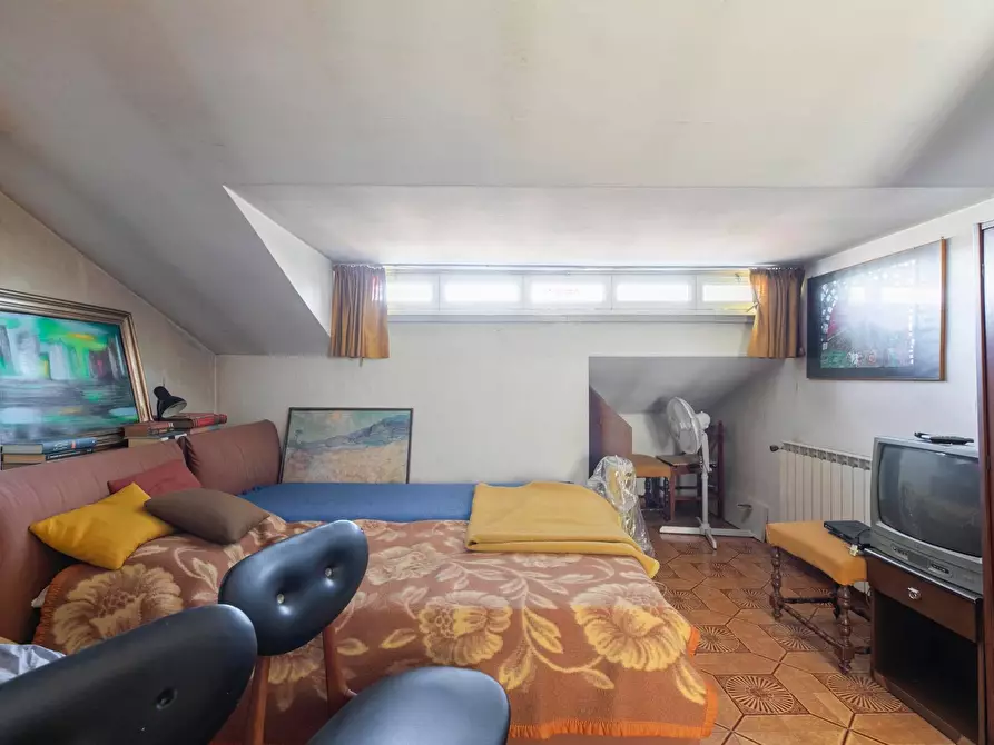 Immagine 23 di Villetta a schiera in vendita  in Via Vincenzo Arangio Ruiz a Roma