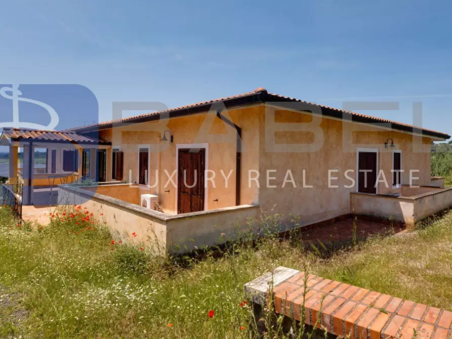 Immagine 7 di Azienda agricola in vendita  in Via Colle delle Rose a Riano