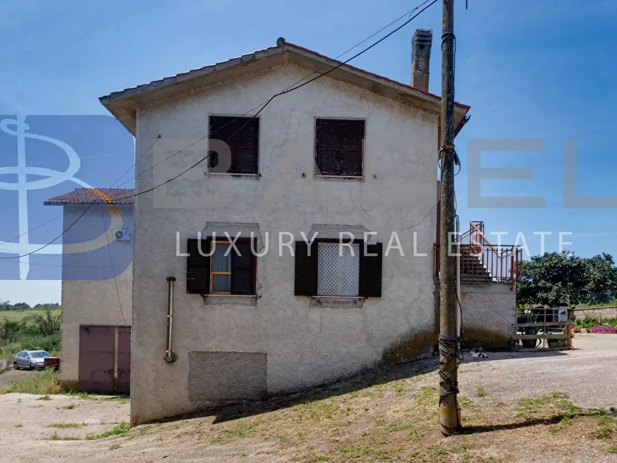 Immagine 30 di Azienda agricola in vendita  in Via Colle delle Rose a Riano