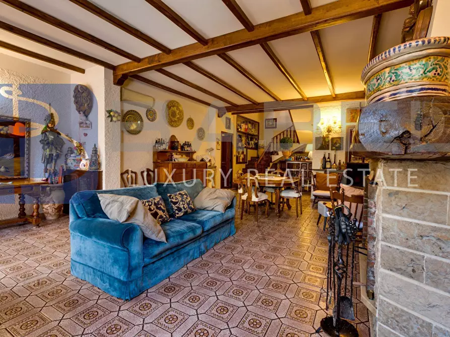 Immagine 20 di Villa in vendita  in Via Campania a Fonte Nuova