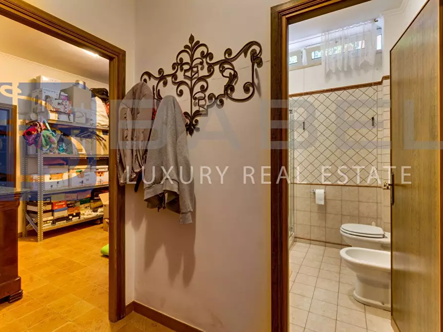 Immagine 29 di Villa in vendita  in Via Campania a Fonte Nuova