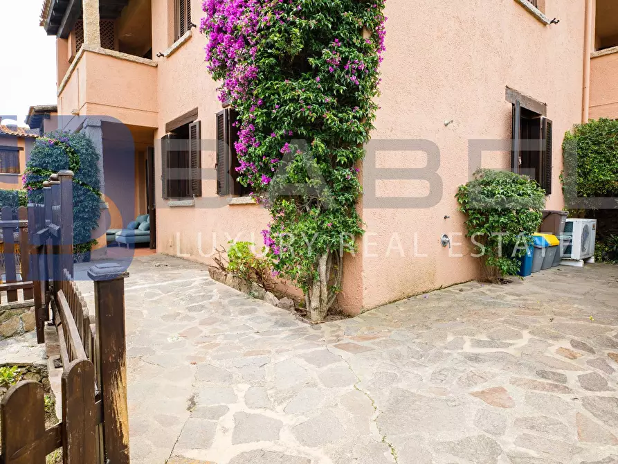 Immagine 2 di Appartamento in vendita  in via della bilancia a Olbia