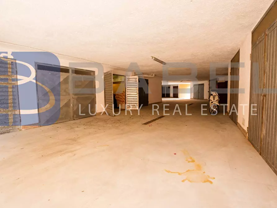 Immagine 25 di Appartamento in vendita  in via della bilancia a Olbia