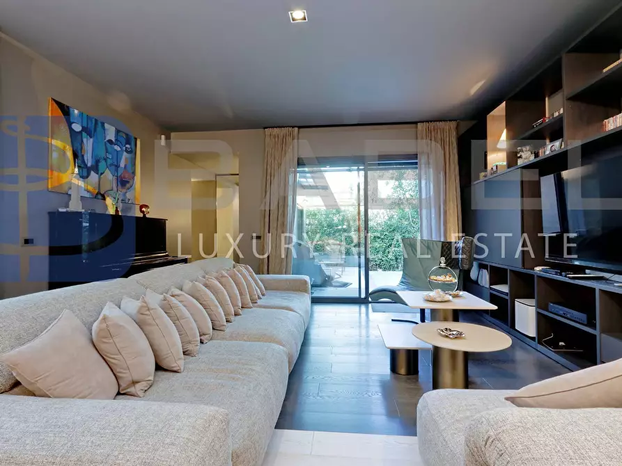 Immagine 13 di Villa in vendita  in Clivo Delle Mura Vaticane a Roma