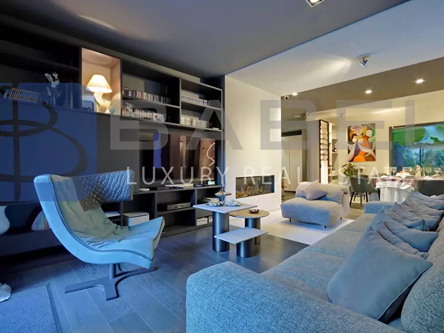 Immagine 16 di Villa in vendita  in Clivo Delle Mura Vaticane a Roma