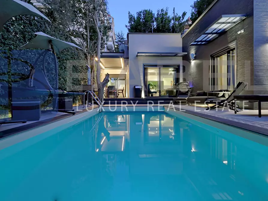 Immagine 3 di Villa in vendita  in Clivo Delle Mura Vaticane a Roma