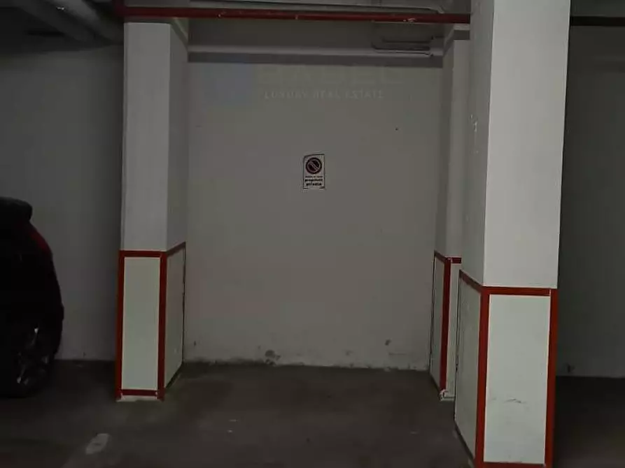 Immagine 4 di Box auto in affitto  in Via Quirino Roscioni a Roma