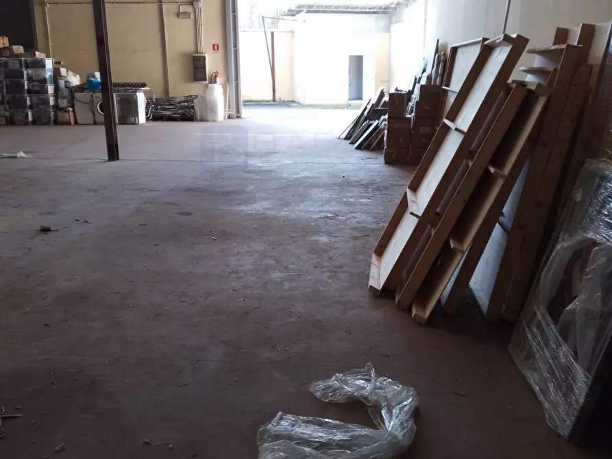 Immagine 3 di Capannone industriale in affitto  in Vicolo Pian Due Torri a Roma