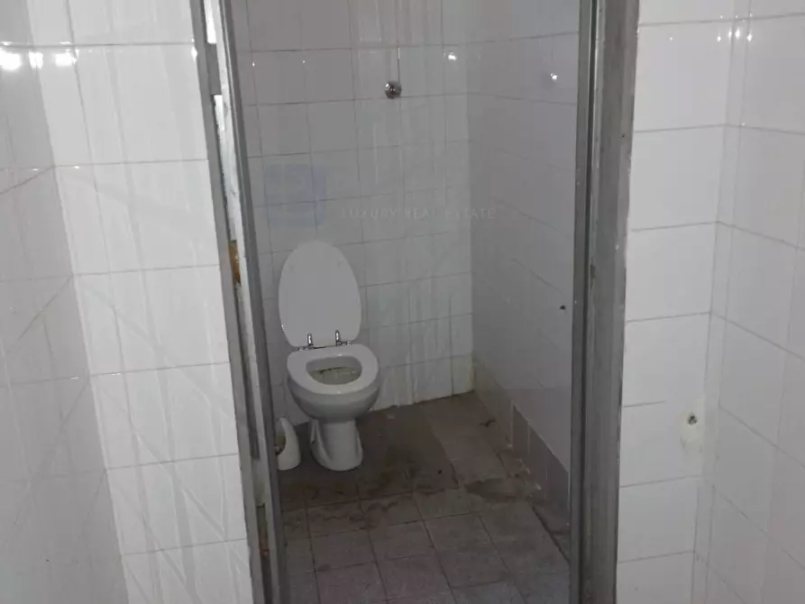 Immagine 15 di Capannone industriale in affitto  in Vicolo Pian Due Torri a Roma