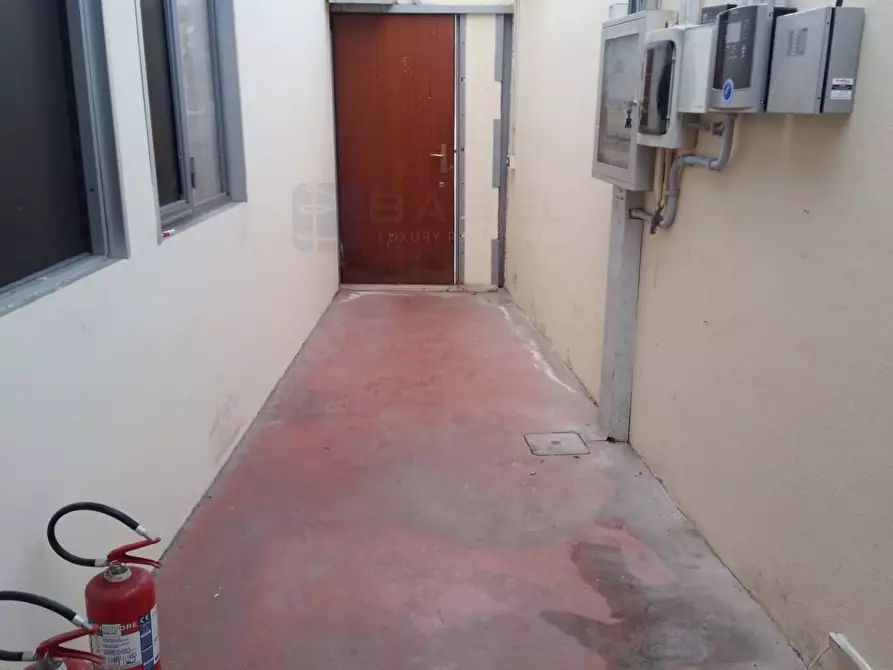 Immagine 22 di Capannone industriale in affitto  in Vicolo Pian Due Torri a Roma