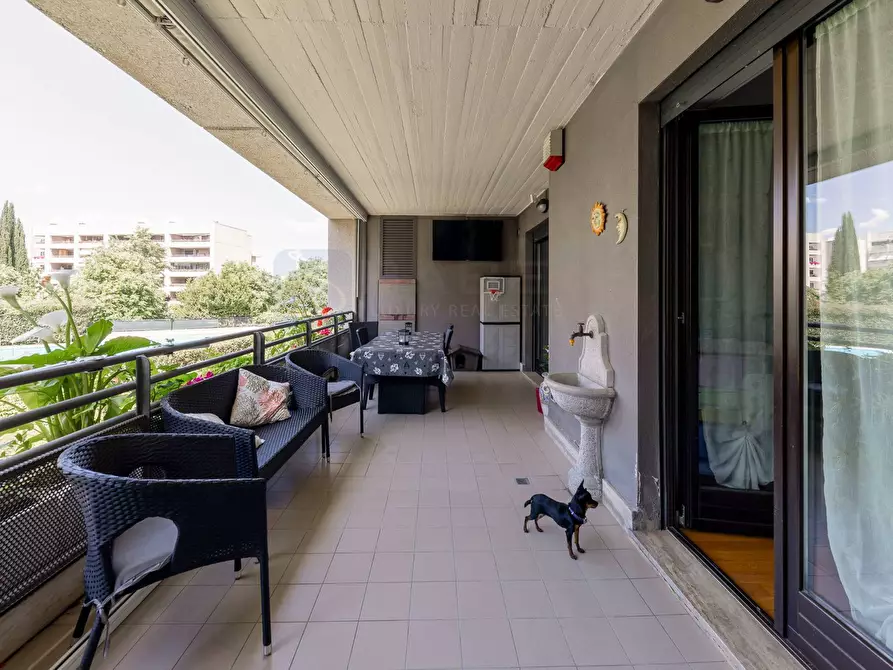 Immagine 7 di Appartamento in vendita  in Viale Carmelo Bene a Roma