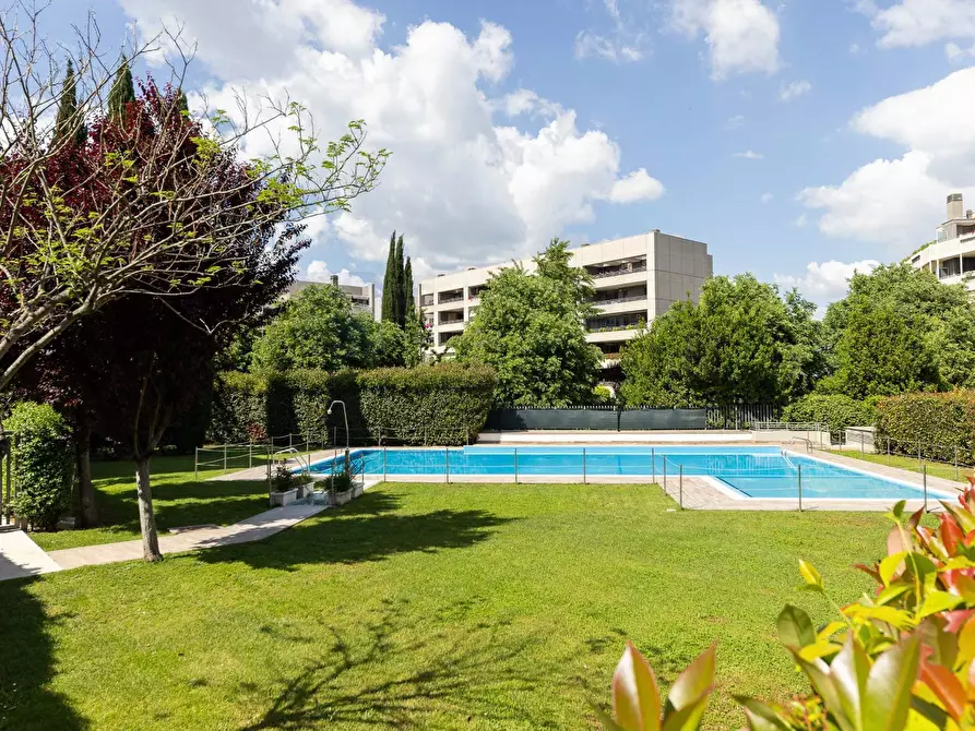 Immagine 9 di Appartamento in vendita  in Viale Carmelo Bene a Roma