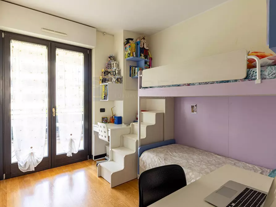 Immagine 17 di Appartamento in vendita  in Viale Carmelo Bene a Roma