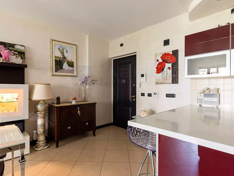 Immagine 20 di Appartamento in vendita  in Viale Carmelo Bene a Roma