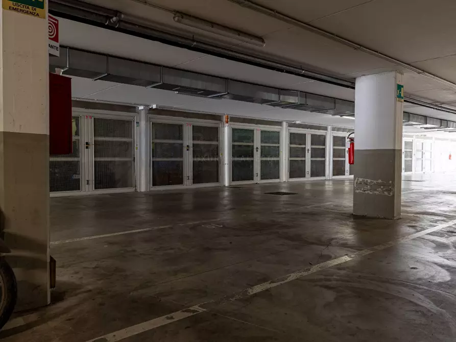 Immagine 24 di Appartamento in vendita  in Viale Carmelo Bene a Roma