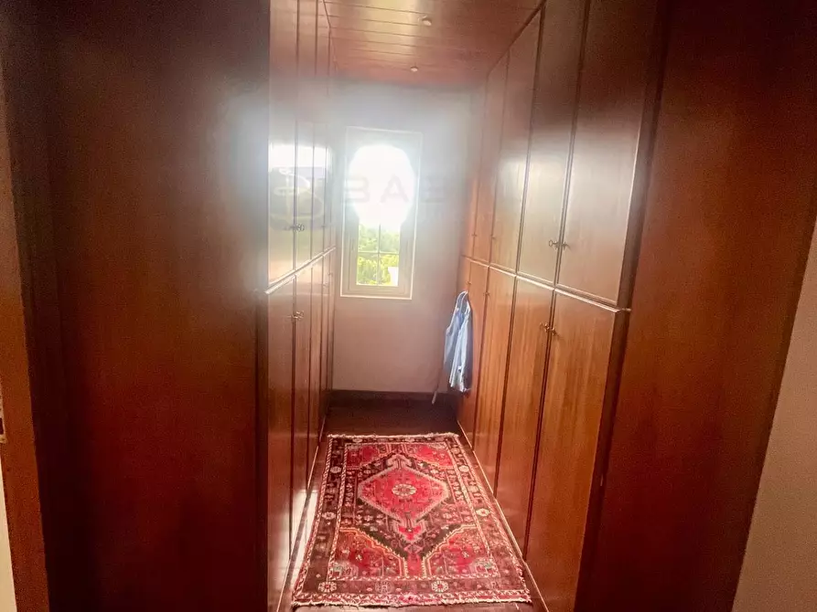 Immagine 28 di Villa in vendita  in Via Tiberina a Riano