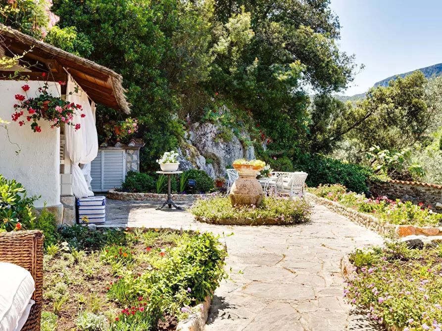 Immagine 18 di Villa in vendita  in VIA DEI MOLINI a Monte Argentario