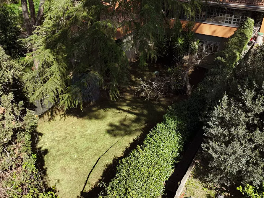 Immagine 11 di Appartamento in vendita  in Via di Grottarossa a Roma