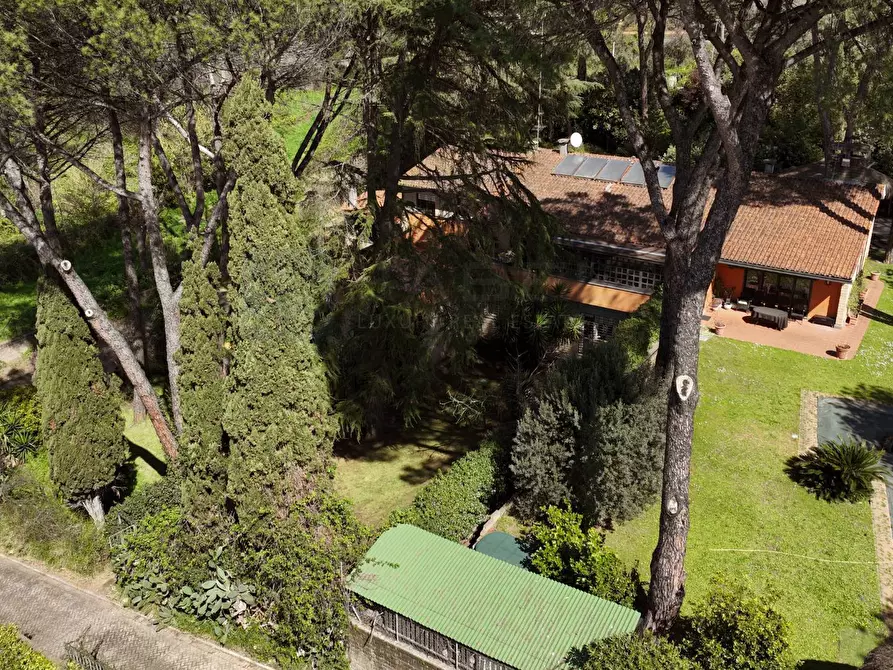 Immagine 4 di Appartamento in vendita  in Via di Grottarossa a Roma