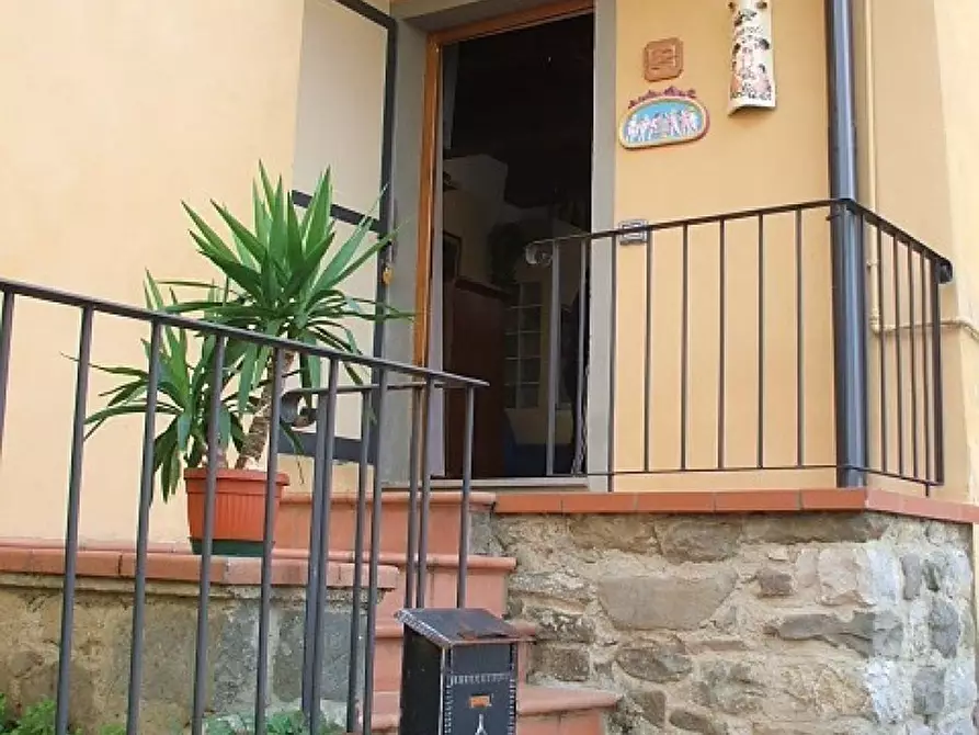 Immagine 20 di Appartamento in vendita  in Via Aldo Moro a Cavriglia