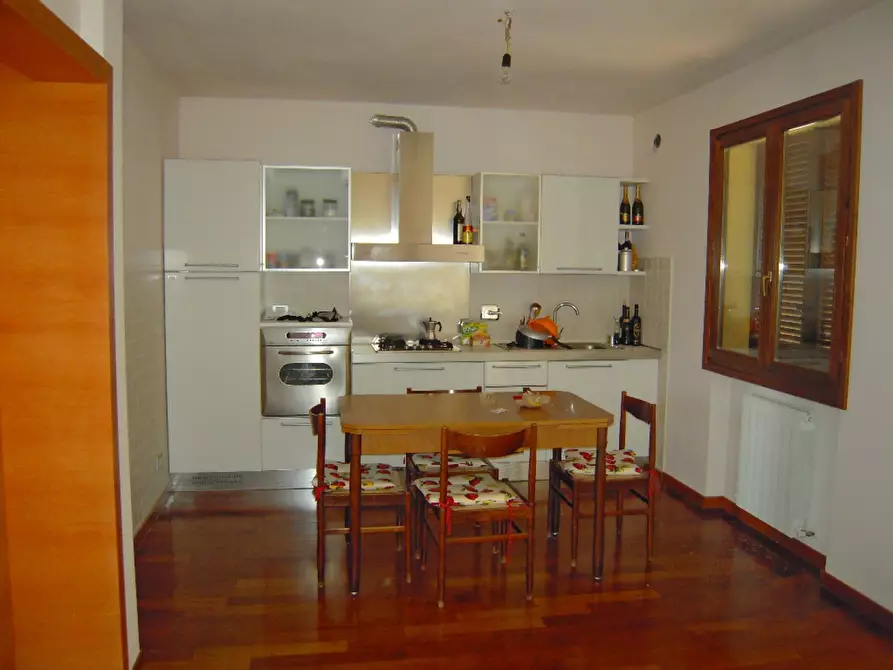 Immagine 2 di Appartamento in vendita  in VIA DELLE BETULLE a Cavriglia