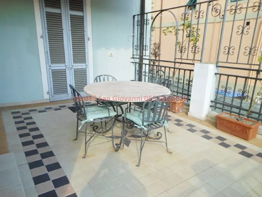 Immagine 4 di Villa in vendita  in Via G.Puccini a Montevarchi