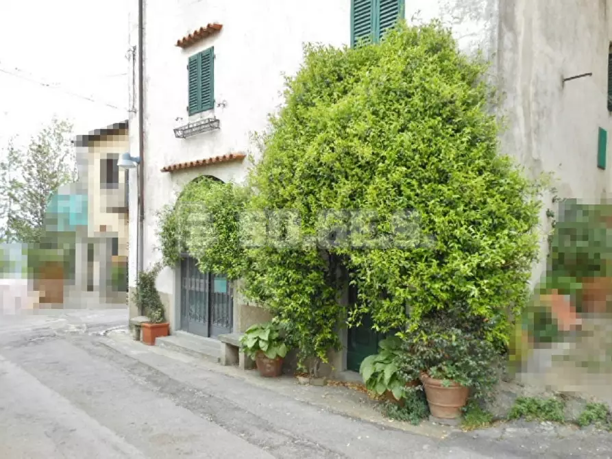 Immagine 1 di Appartamento in vendita  in Via di Moncioni a Montevarchi