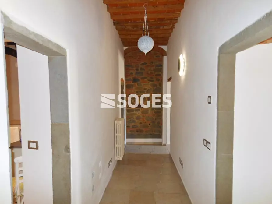 Immagine 13 di Appartamento in vendita  in Via Bellini a Montevarchi