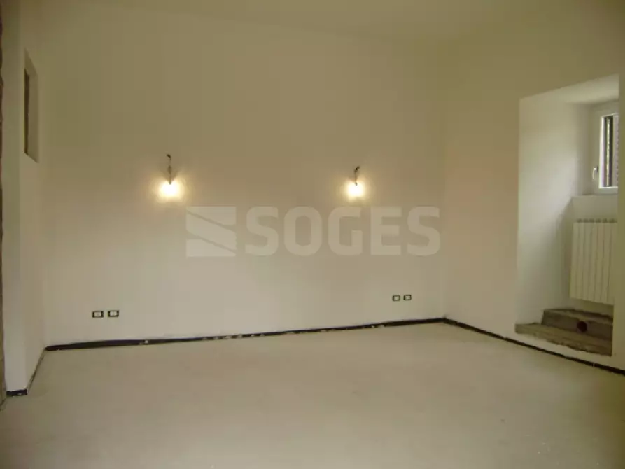 Immagine 6 di Appartamento in vendita  in VIA ALESSANDRO MANZONI a Reggello