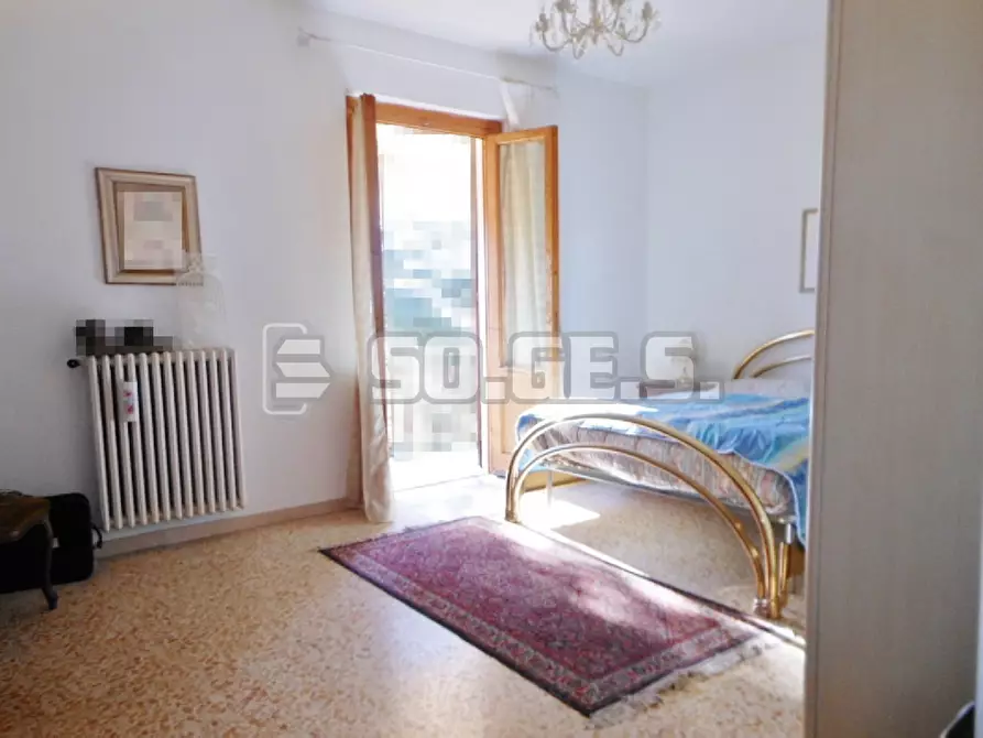Immagine 9 di Villa in vendita  in Via Siena a Loro Ciuffenna