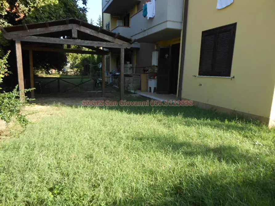 Immagine 4 di Appartamento in vendita  in Via Filippo Turati a Cavriglia