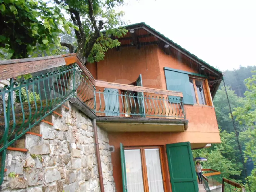 Immagine 20 di Villa in vendita  in VIA GIOVANNI MILTON a Reggello