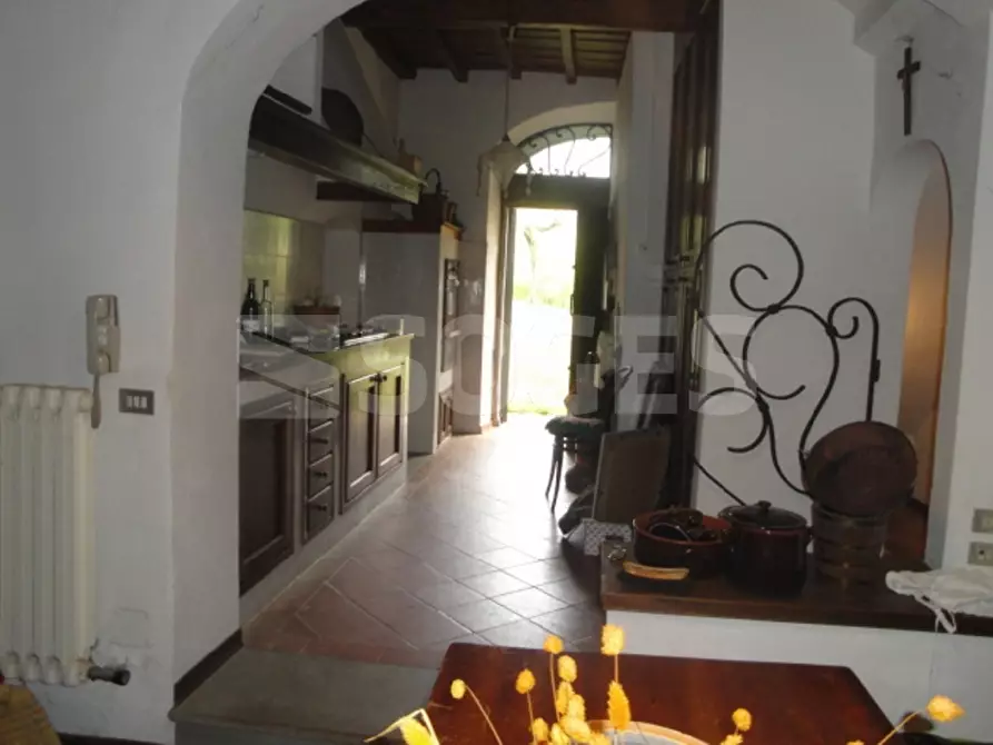 Immagine 9 di Villa in vendita  a Pontassieve