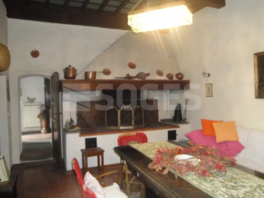 Immagine 8 di Villa in vendita  a Pontassieve