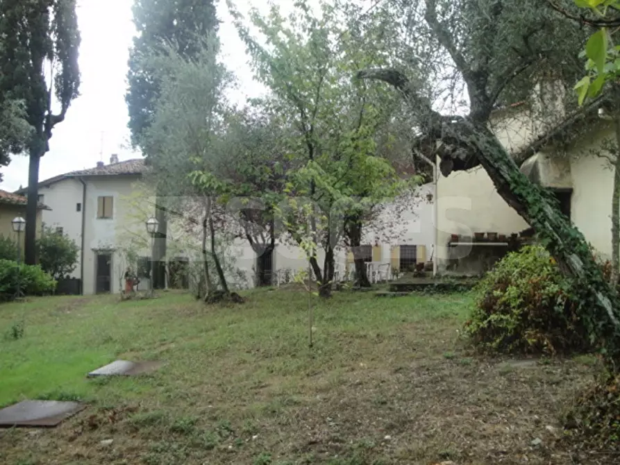 Immagine 14 di Villa in vendita  a Pontassieve