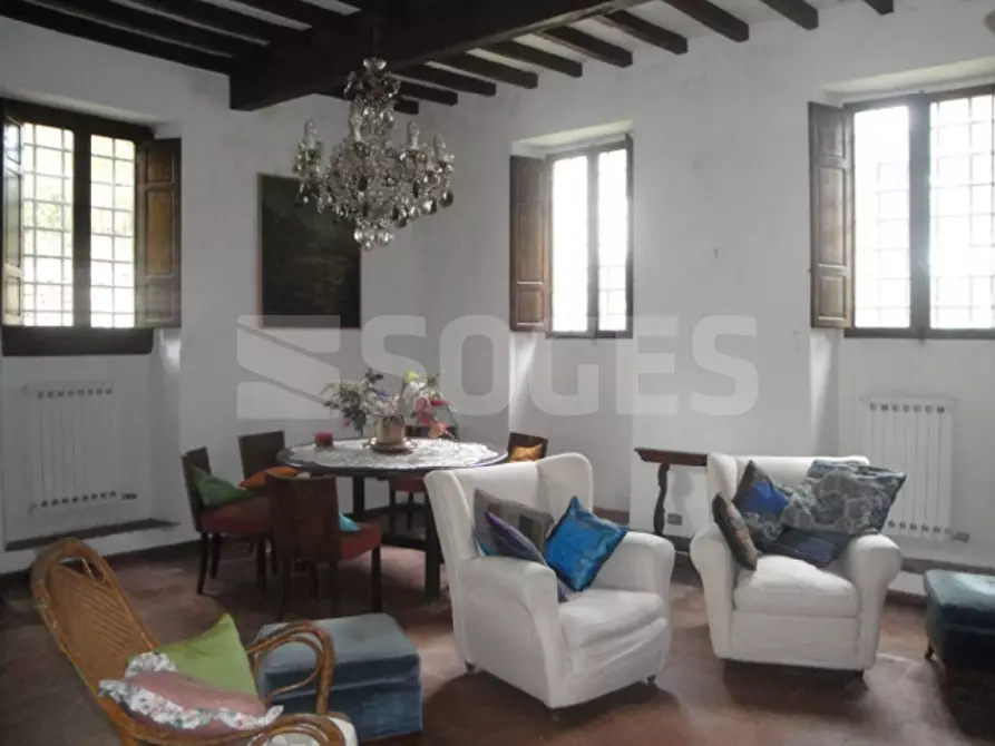 Immagine 5 di Villa in vendita  a Pontassieve