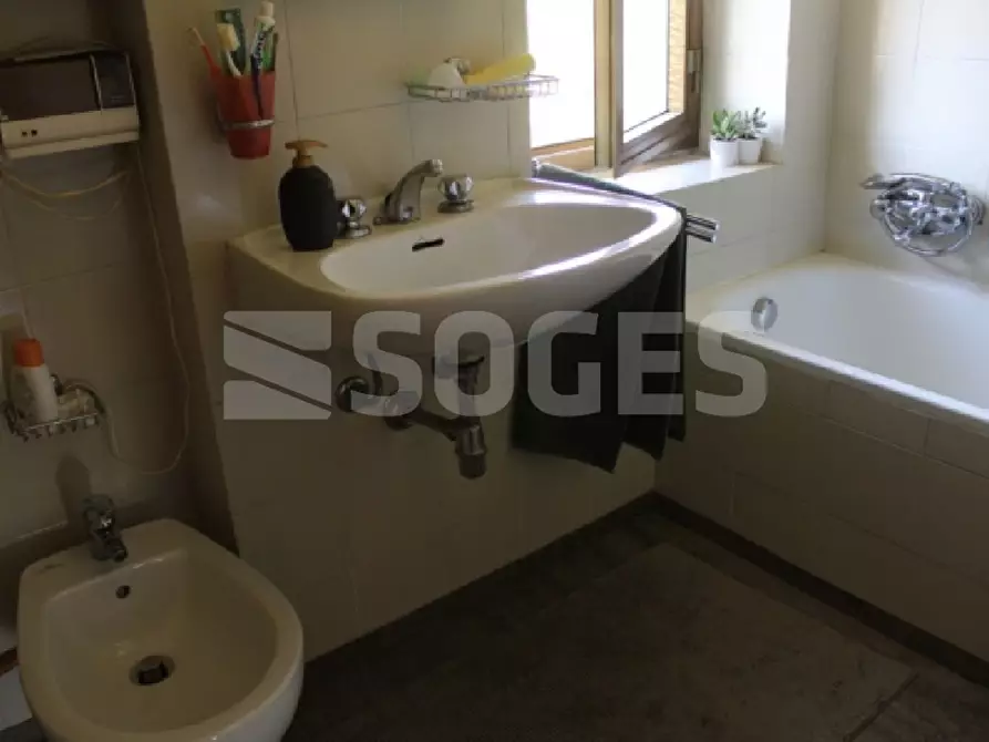 Immagine 11 di Villa in vendita  in via vittorio veneto a Rignano Sull'arno