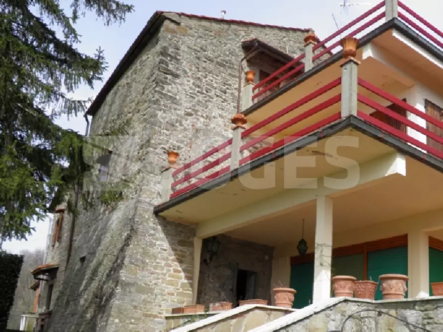 Immagine 9 di Camera in vendita  a Rufina