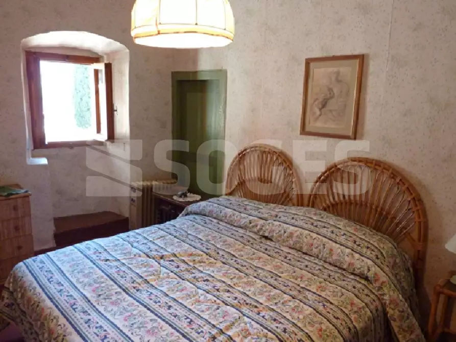 Immagine 7 di Camera in vendita  a Rufina