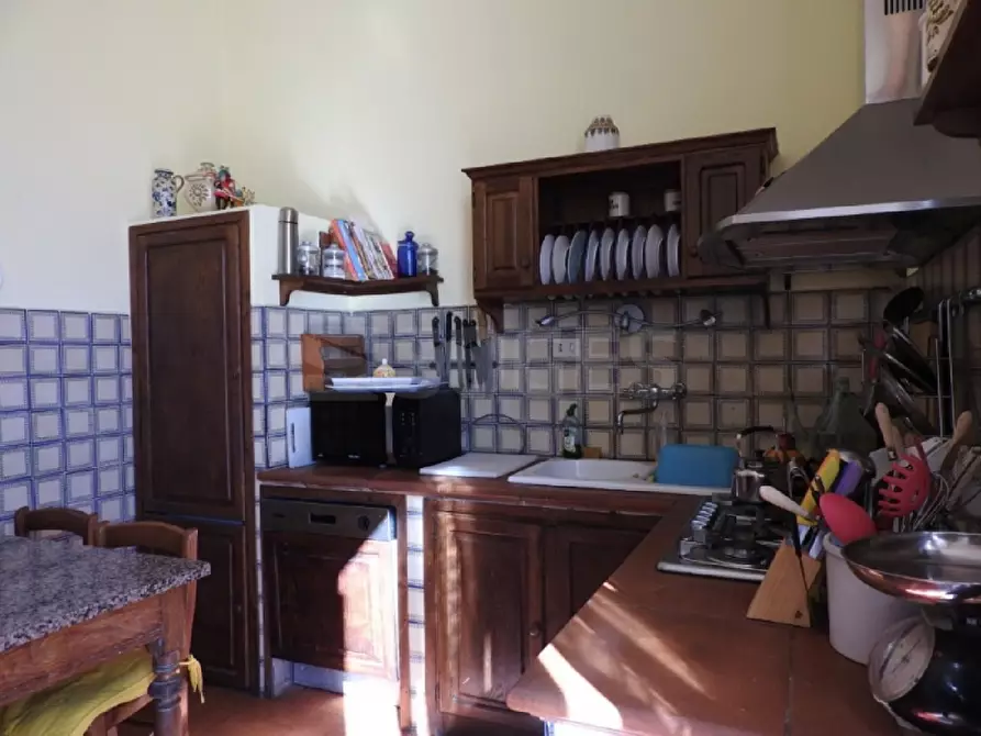 Immagine 5 di Villa in vendita  in COLLINE a Pontassieve