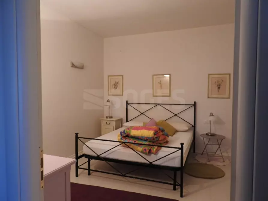 Immagine 11 di Villa in vendita  in COLLINE a Pontassieve