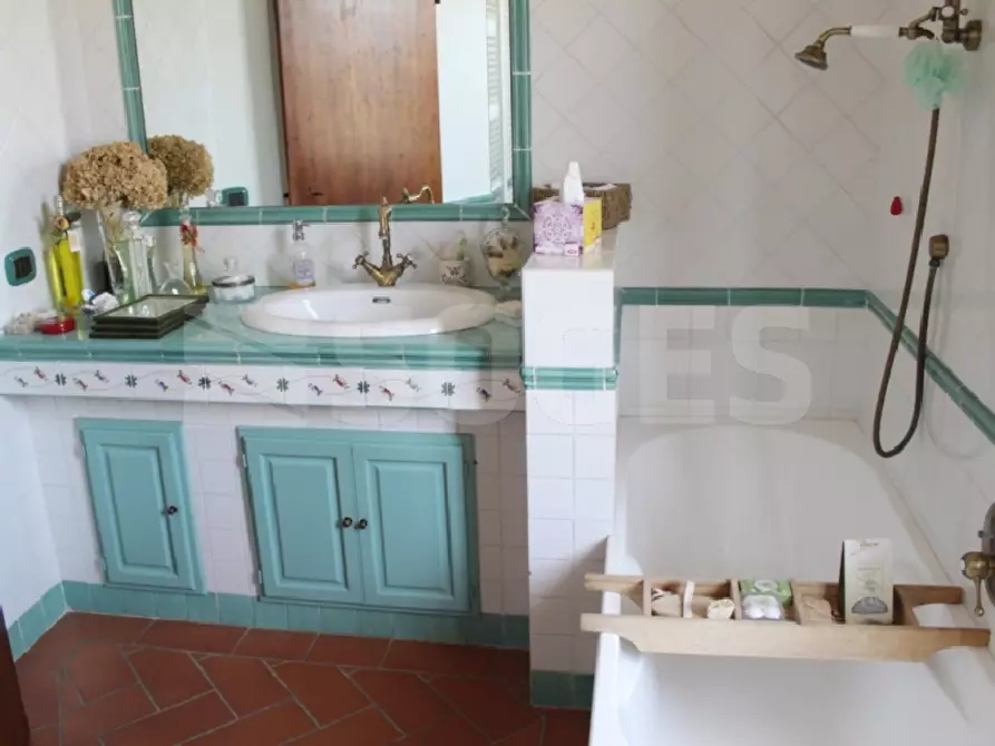 Immagine 16 di Rustico / casale in vendita  in PIAN DELL'ISOLA a Rignano Sull'arno