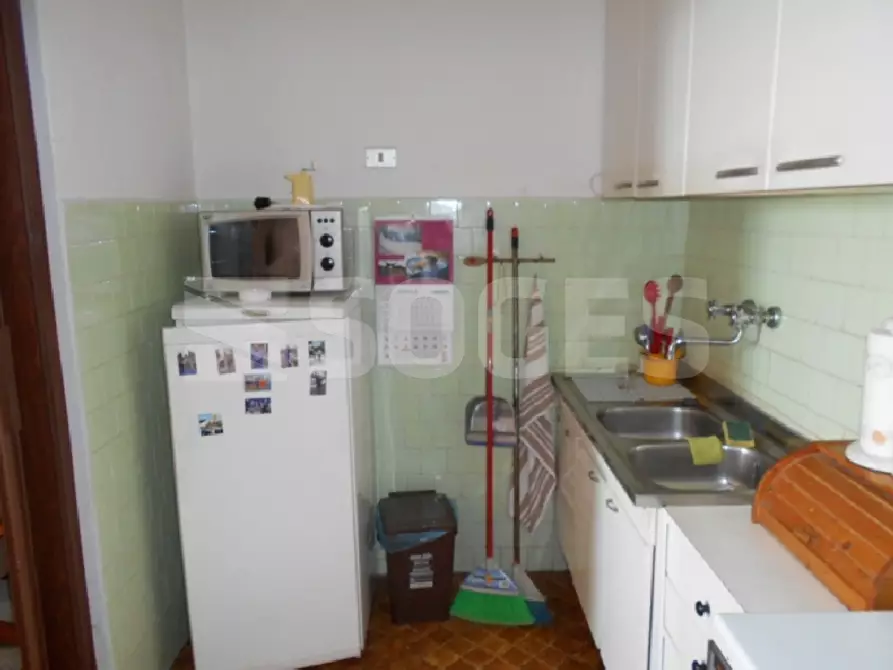 Immagine 3 di Appartamento in vendita  in VIA NUOVAREGGELLOFI a Reggello