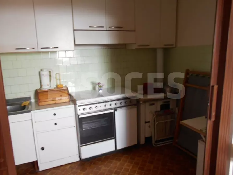 Immagine 2 di Appartamento in vendita  in VIA NUOVAREGGELLOFI a Reggello