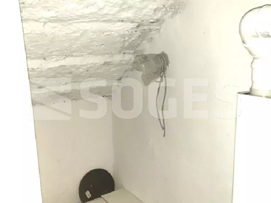 Immagine 22 di Appartamento in vendita  in via francesco petrarca a Reggello