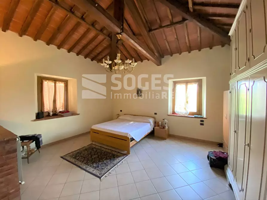 Immagine 10 di Villa in vendita  in Via La Selice a Cavriglia