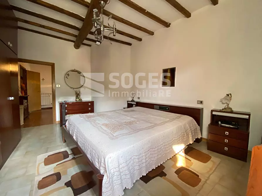 Immagine 15 di Villa in vendita  in Via La Selice a Cavriglia