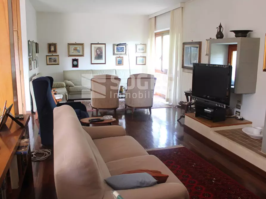 Immagine 12 di Villa in vendita  in Via XXV Aprile a Pontassieve